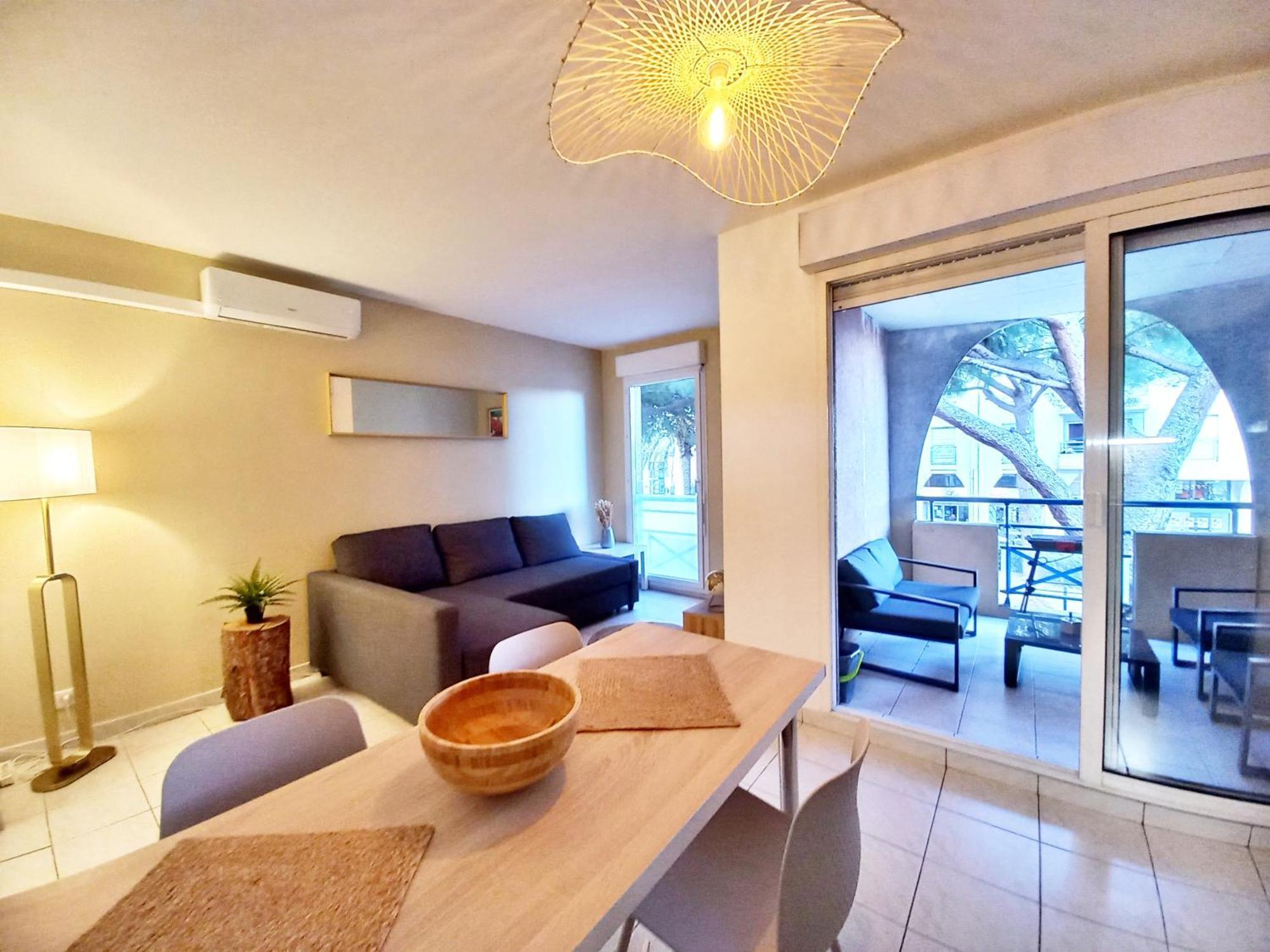 Port Frejus - Tout A Pied - Wifi - Clim מראה חיצוני תמונה